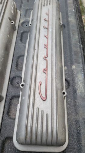 Corvette 7 fin staggered bolt aluminum valve covers