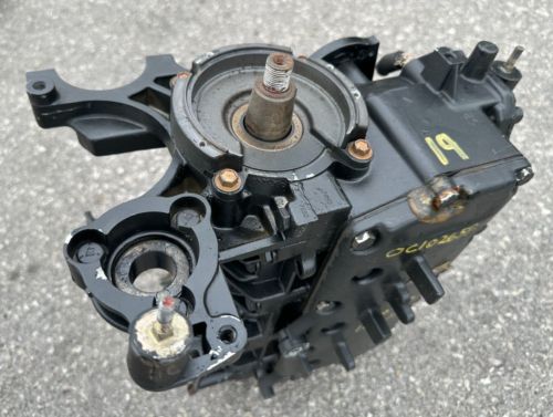 Freshwater 1979-1998 OEM Mercury In-Line 4-CYL 45 HP Outboard Powerhead, US $300.00, image 8