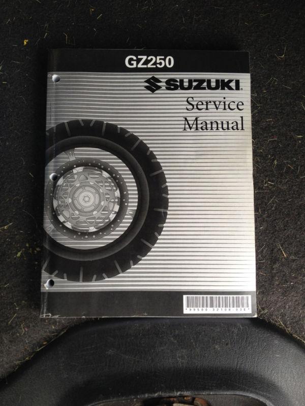Rare 2000-2007 suzuki gz250 factory service manual: free shipping 