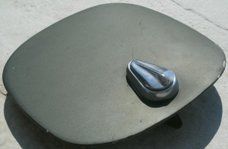 1964 64 1965 65 66 Jaguar Mark 10 X Rear Gas Cap W/ Lock Chrome Door Cover OEM , US $19.99, image 3