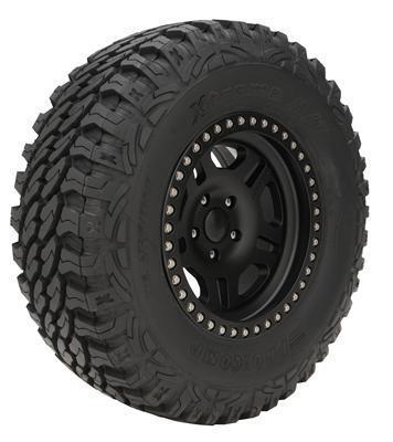 Pro comp xtreme mud terrain tire 305/70-18 outline white letters radial 680305