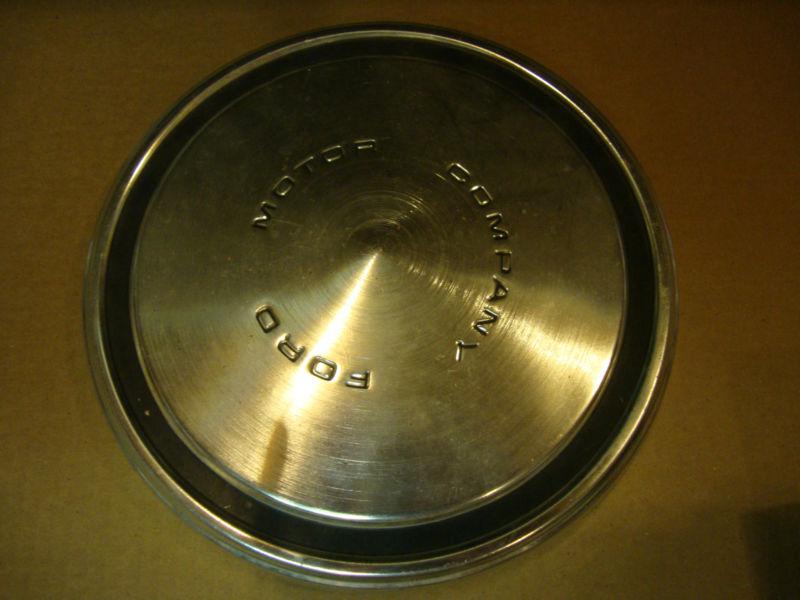 Vintage ford maverick torino comet mustang dog dish wheel center hub cap oem