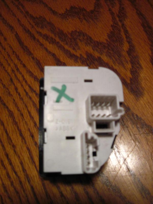 Purchase 1999 GMC Envoy Transfer Case Dash Switch 4x4 4 wheel drive