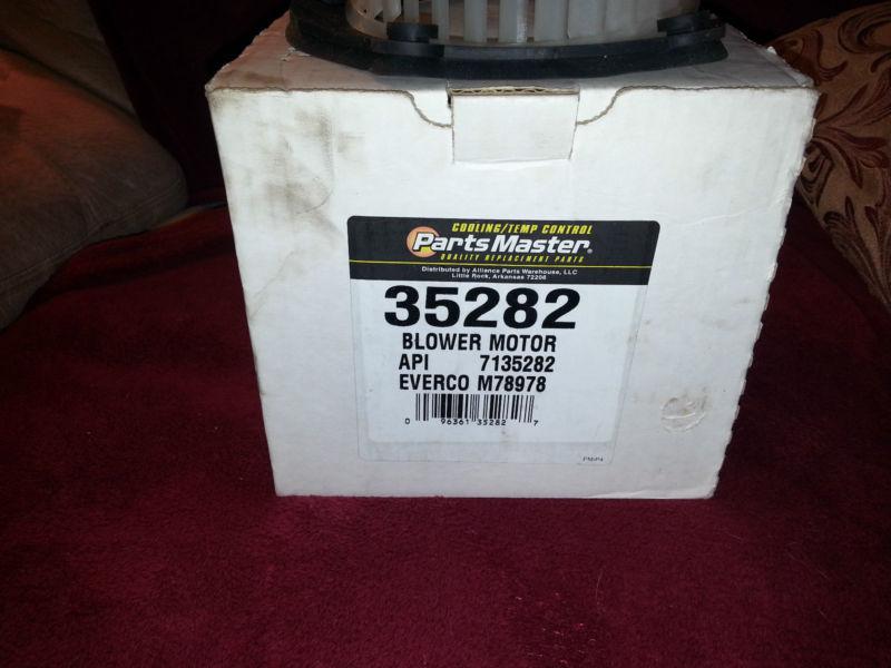 Parts master 35282 new blower motor with wheel chevy tahoe