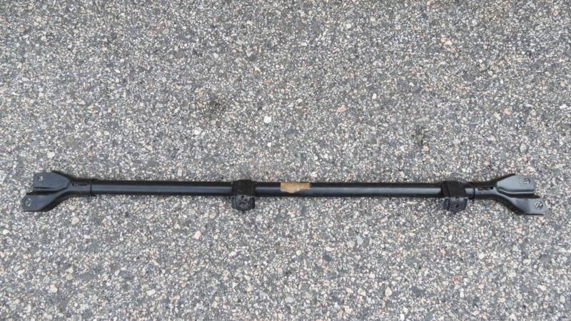 02-06 acura rsx type s sub-frame rod cross bar