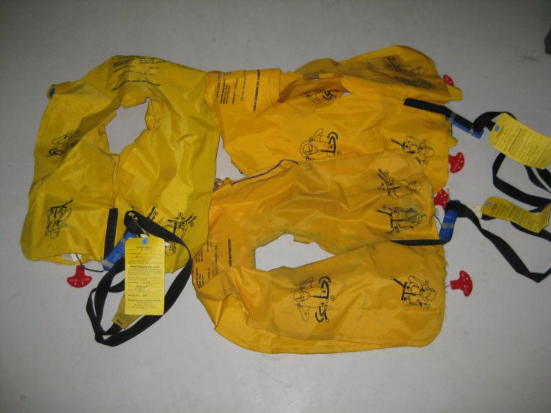 Eastern aero marine  life vest model kse-35lb p# p0723e105p   3 each helicopter