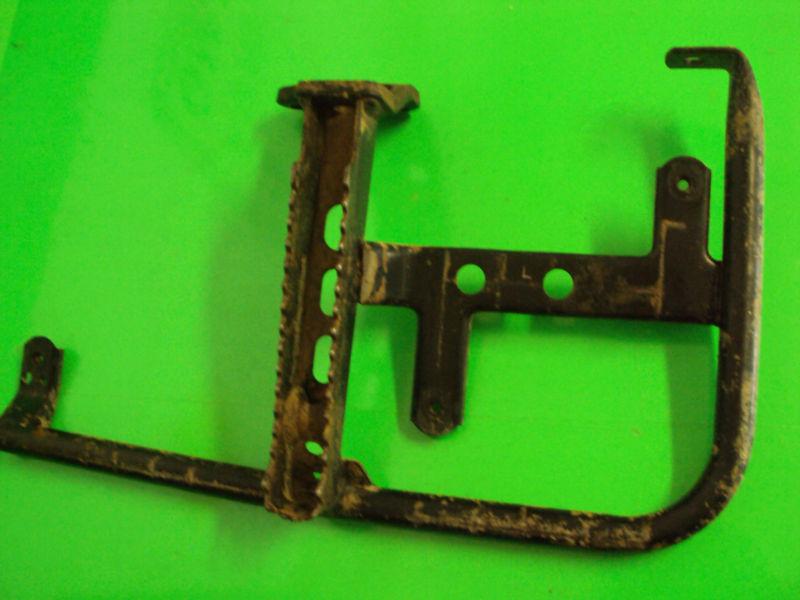 Suzuki eiger 400 4x4 05 foot brace left