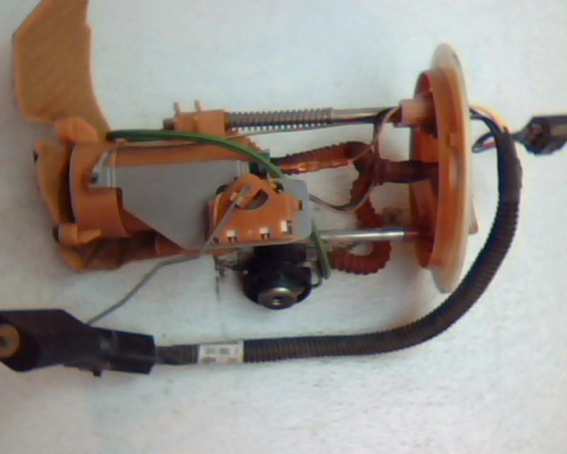 Purchase 2003 FORD EXPLORER FUEL PUMP 2612967 in Garretson, South