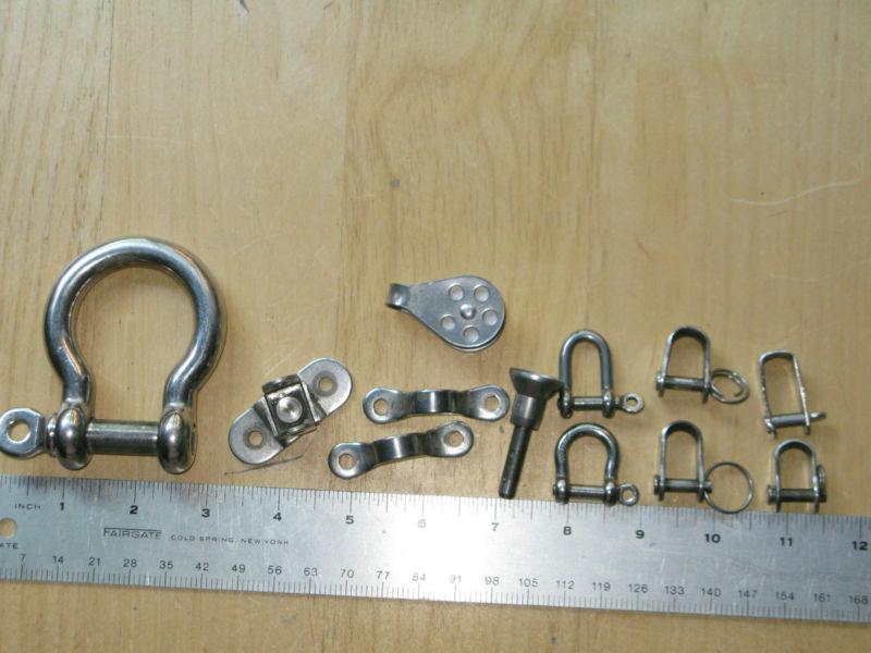 Sailboat hardware-shackles, what you see is what you get (wysiwyg)