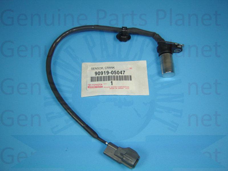 Genuine toyota crank position sensor 90919-05047 !