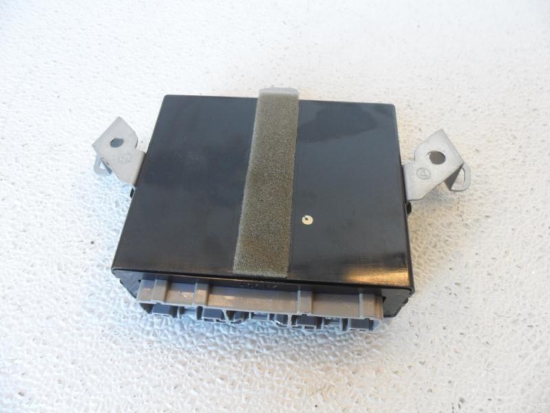 Purchase 00 LEXUS GS300 CHASSIS ECM 11888 in Sacramento, California, US