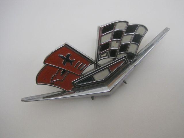 1965 - 1966 corvette emblem side fender cross flag stamped 3827158 used original