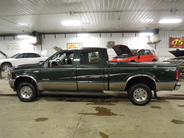 2003 ford f250sd pickup tail lamp light left