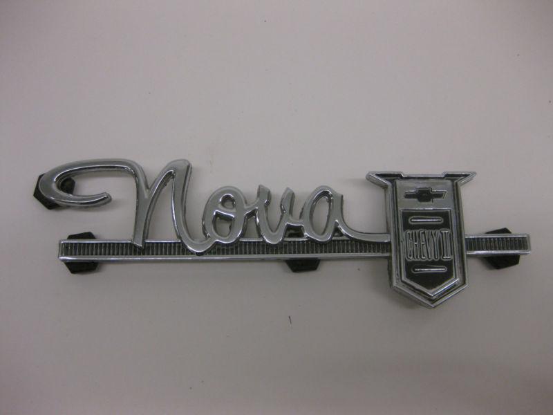 1963 64 chevrolet nova chevy ii emblem very good 65 62 don't miss out 