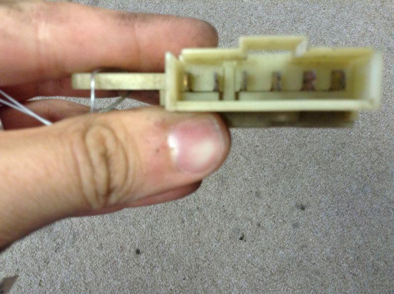 Purchase 95 96 97 98 99 00 01 02 S10 BLAZER MECHANICAL BRAKE LIGHT