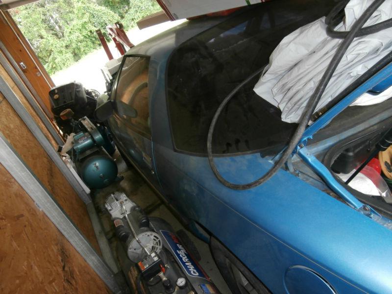 Buy 1990 BUICK REATTA PARTS CAR PLUS EXTRA GOOD MOTOR AND A TRUNK LOAD