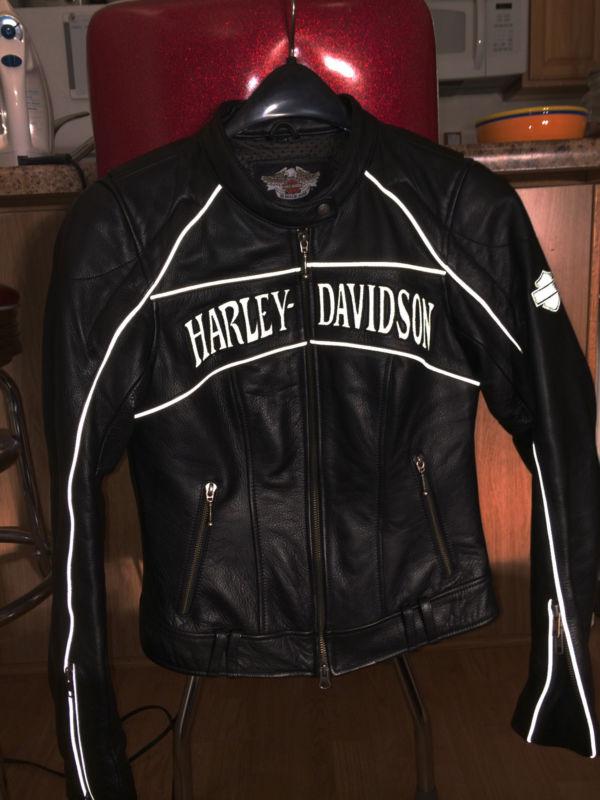 Buy HARLEY DAVIDSON REFLECTIVE SKULL LEATHER JACKET WOMENS XSMALL 98152 ...