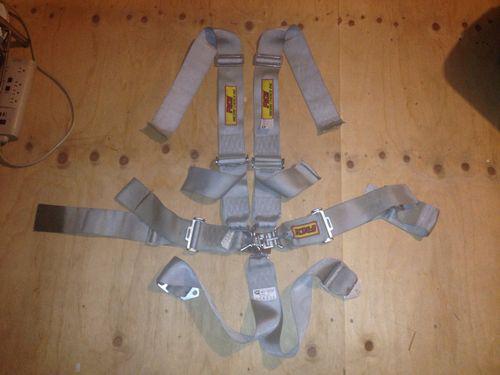 Rci silver 5 point harness latch style / used