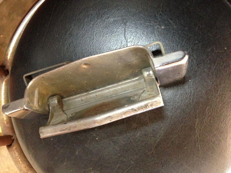 1958 FORD RANCHERO TAIL GATE HANDLE, US $45.00, image 4