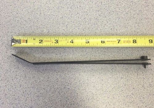 Rivet hole locating and drilling tool