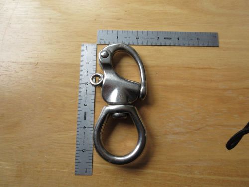 Wichard 5 1/2" large swivel bail shackle with bearings