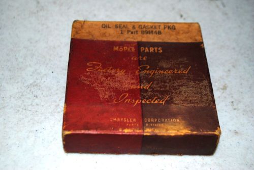 Nos mopar 1936-42 plymouth dodge desoto chrysler frt t/c seal  891448