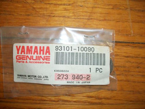 Nos yamaha oil seal 93101-10090 69-89 ca50 ce50 cs3 cs5 ct1 ds6 dt1