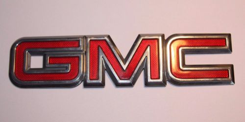 Gmc envoy jimmy sierra yukon 7" rear door emblem tail lift gate