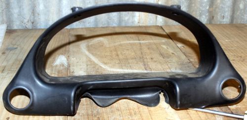 1997 hyundai excel x3 4 door 5 seat dash instrument panel surround 84831-22900