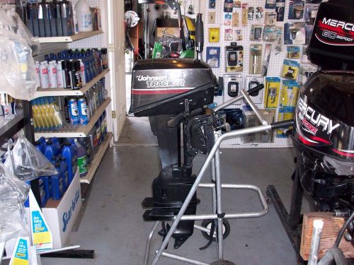 1989 8 hp johnson outboard 2-stroke long shaft tiller steer