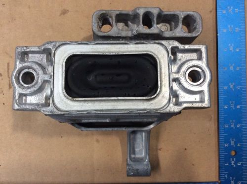 09 10 11 12 13 14 15 vw volkswagen tiguan engine motor mount bracket t