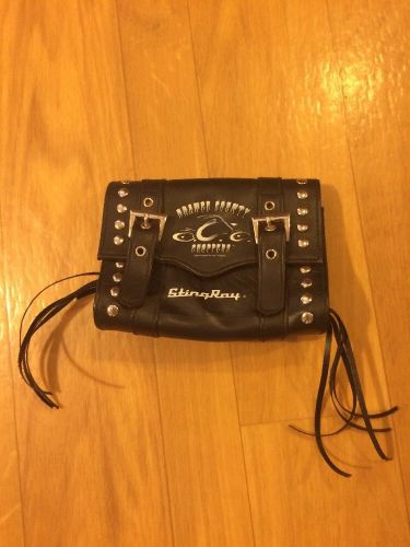 Sting ray faux leather motorcycle handlebar pouch