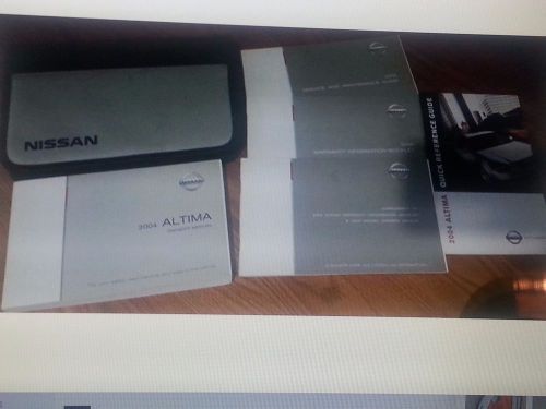 2004 nissan altima owners owners&#039; manual with case
