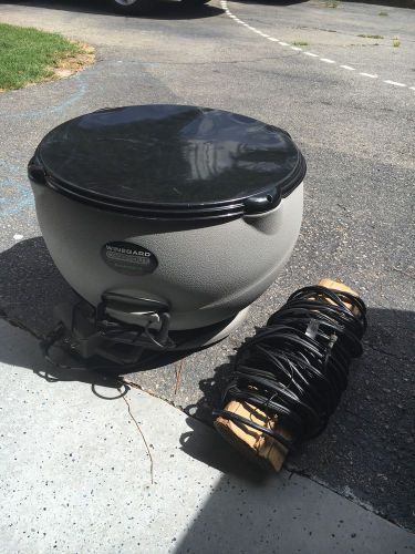 Winegard gm-5000 carryout anser hybrid automatic portable satellite antenna