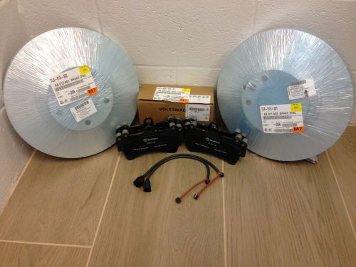 Audi q7 front brake pads rotors and wear sensors - oem brand new