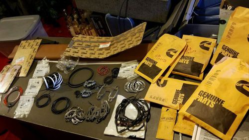 Cummins isb factory gaskets and seals large lot
