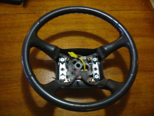 1999-2002 chevy truck suburban tahoe  duramax s10 leather wrapped steering wheel