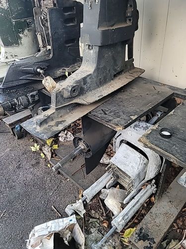 Mercury Marine MerCruiser Bravo Two 2 outdrive out drive 2.2 Ratio, US $2,095.00, image 2