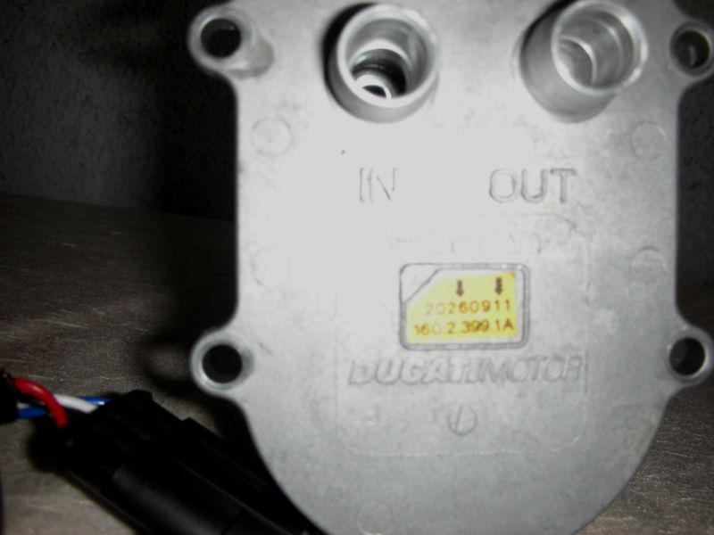 Ducati oem  fuel pump 848 848evo 1098 1198 1098s 1198 many more see description