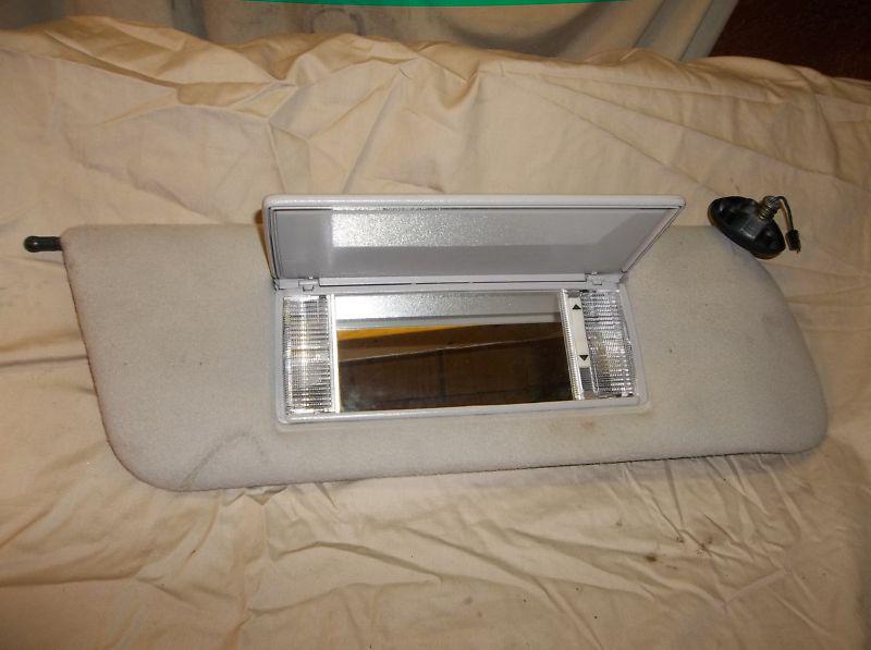 Purchase 97 98 99 00 01 Jeep Cherokee XJ drivers side left lighted sun