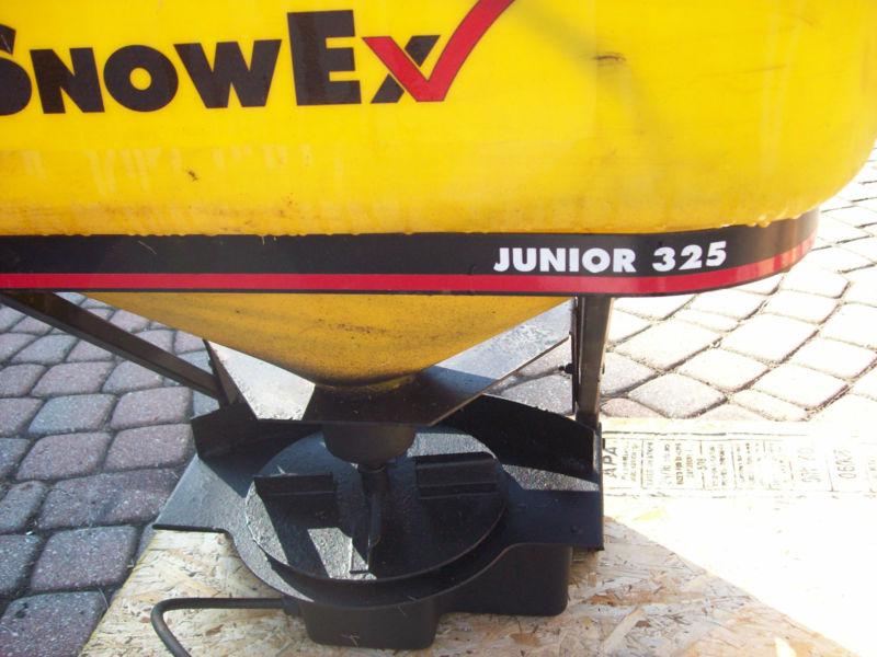 SNOW EX JUNIOR 325 HITCH SALT SPREADER, US $178.50, image 2