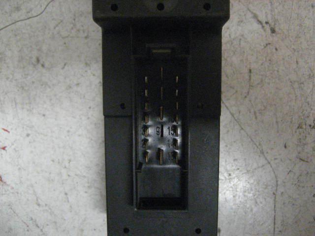 DRIVER SIDE WINDOW SWITCH 1996 96 Saab 900 39528, US $54.99, image 2