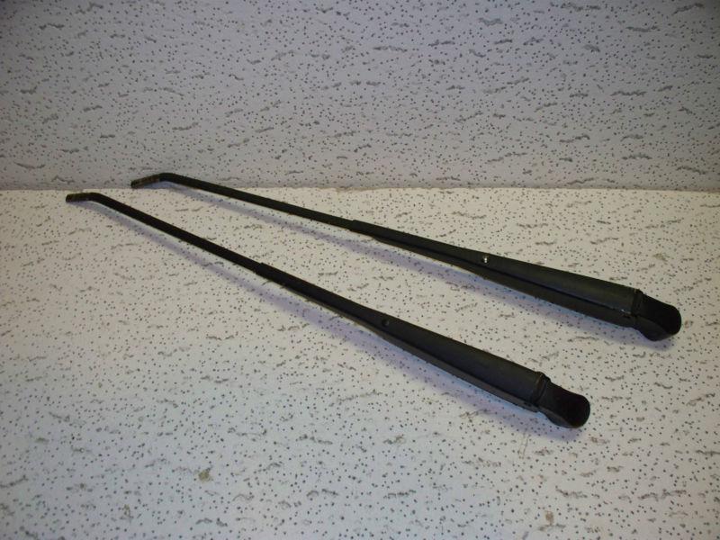 Buy 1989 Dodge Truck Windshield Wiper Arms Mopar Ram Pick Up 87 88 89