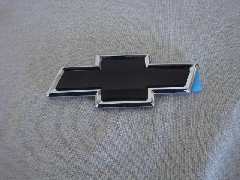 Nos oem chevrolet chevy monte carlo lumina ltz trunk bow tie emblem 1995- 1999 