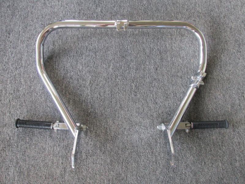 Buy Harley Davidson Chrome Engine Guard Crash Bar with highway pegs in