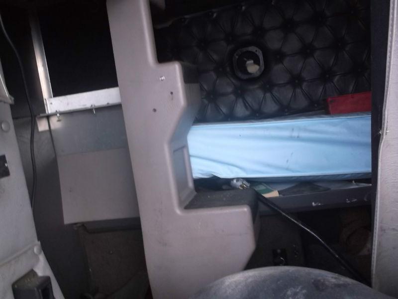 655 International 9900 upper bunk supports shelving and interior to match, US $275.00, image 10