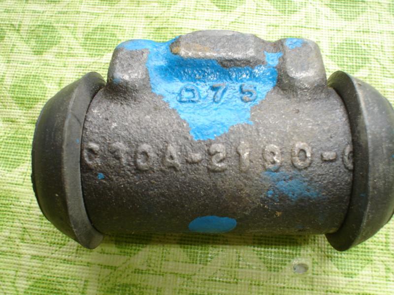 63-67 ford fairlane front brake cylinder nos c60z-2061-a / c3oa-2180-c other mod