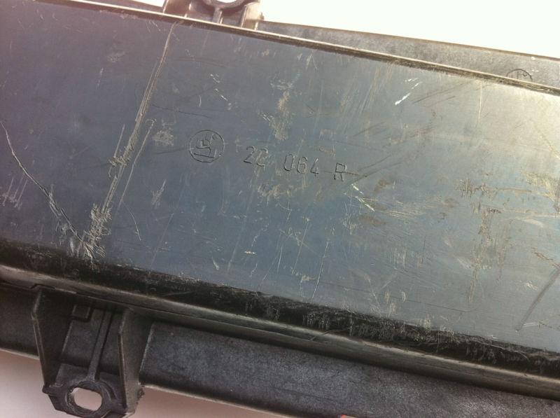 Mercedes w123 1976-1985 300D SD OEM RIGHT Tail light assembly & lens nice!, US $29.50, image 5