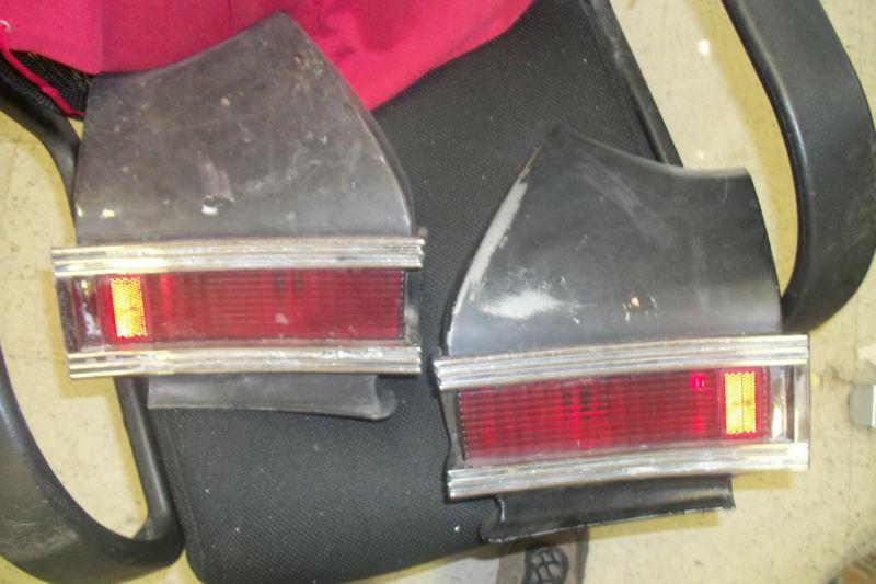 68 chevelle tail light pair assemblys LOOK BOTH DECENT, US $100.00, image 2