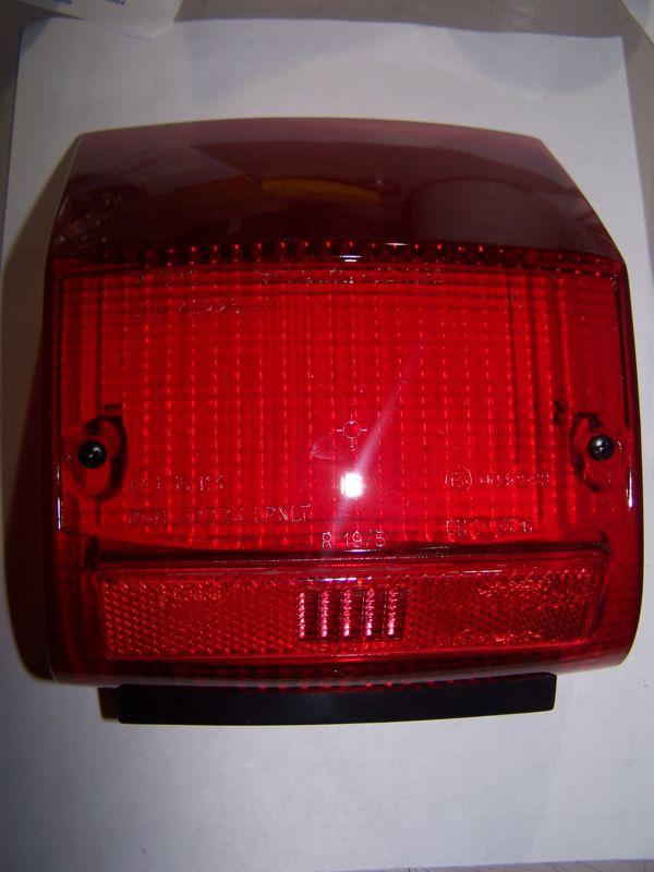 Vespa tail lens px efl 1985 86 87 88 89 1990 part# 219094 oem vespa tail lens